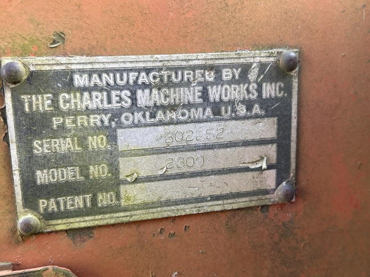 ditch-witch-2300-image-44