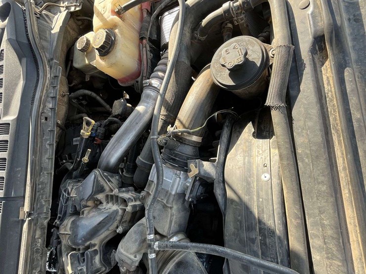 2017-ford-f550-xl-image-55