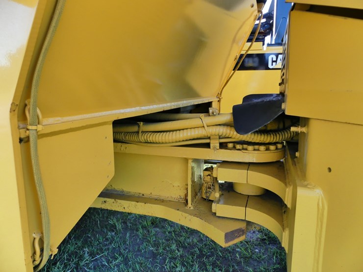 caterpillar-cb54xw-image-8