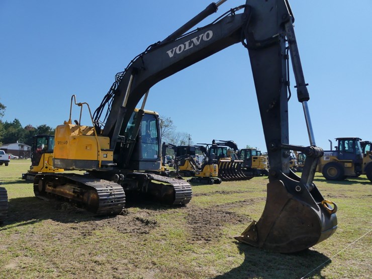 volvo-ecr235cl-image-2