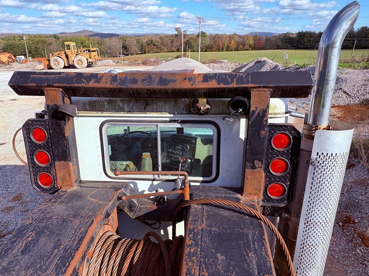 2007-international-paystar-5600i-image-28