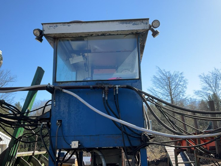 #131-•-operators-cab-image-13