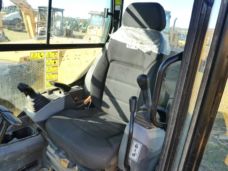 2019-caterpillar-308cr-image-14