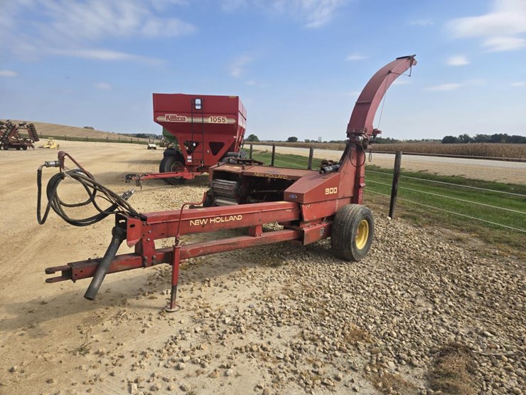 new-holland-900-image-3