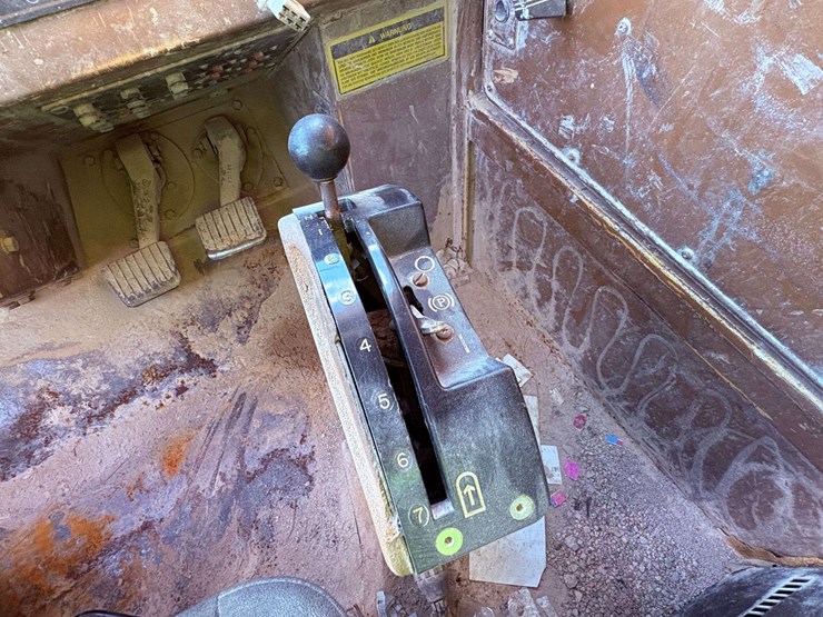 1993-caterpillar-773b-image-44