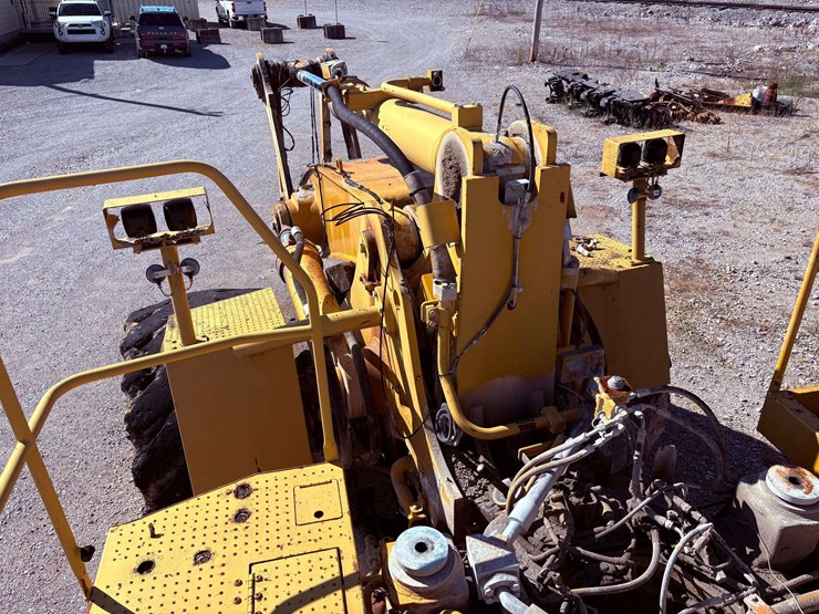 2001-caterpillar-988g-image-61