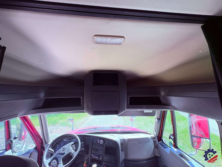 2017-international-prostar-image-108