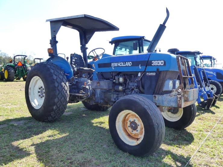 new-holland-3930-image-2