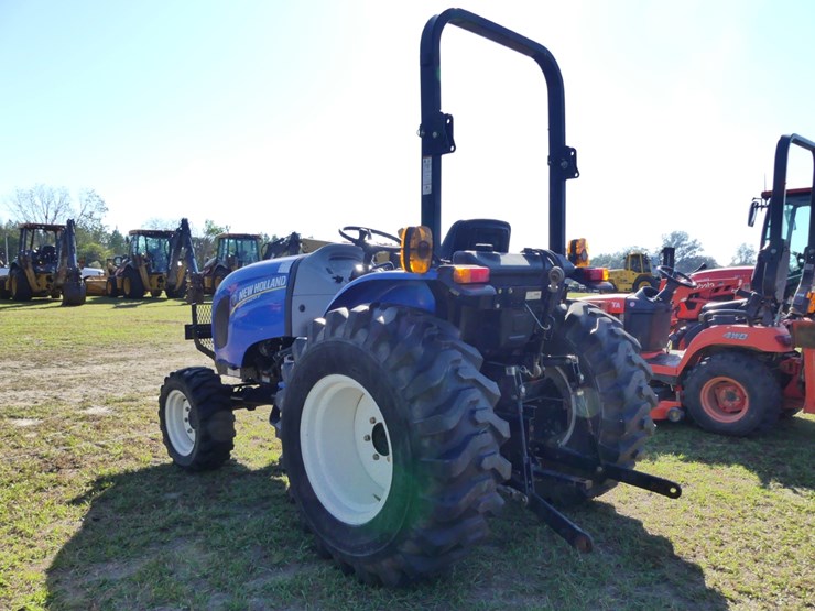 2016-new-holland-workmaster-37-image-3