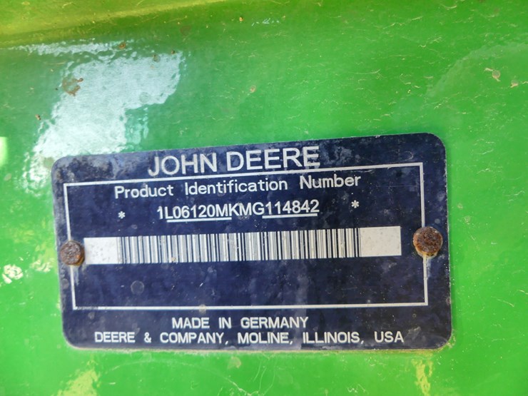 2021-john-deere-6120m-image-17
