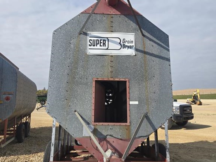 #5859-•-super-b-160-bu.-grain-dryer-image-7