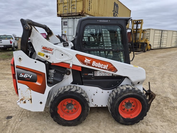 2023-bobcat-s64-image-6