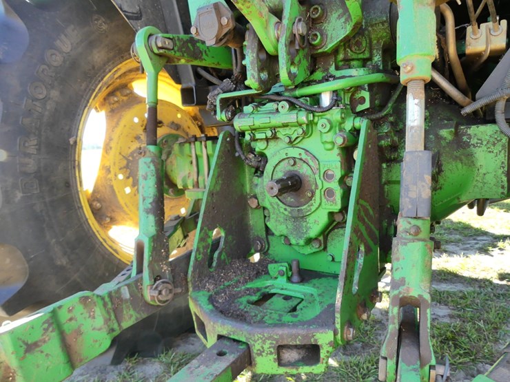 2013-john-deere-5101e-image-6