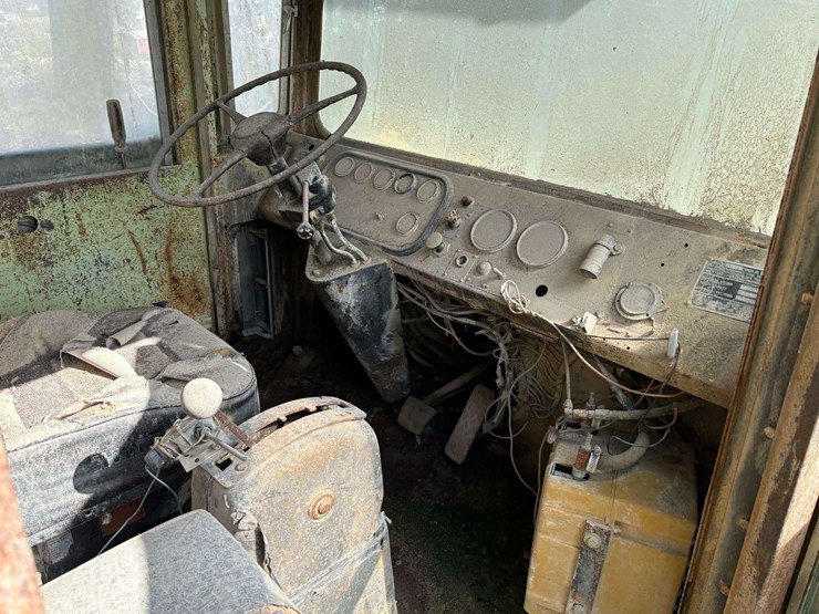 1977-euclid-r35-image-36