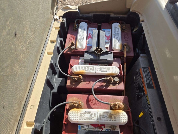 2015-club-car-golf-cart-image-13