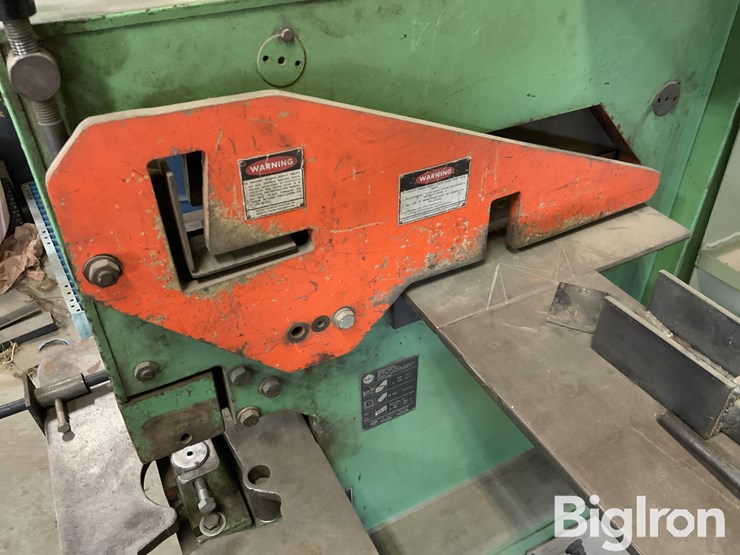 mubea-hps350e-iron-worker-image-18