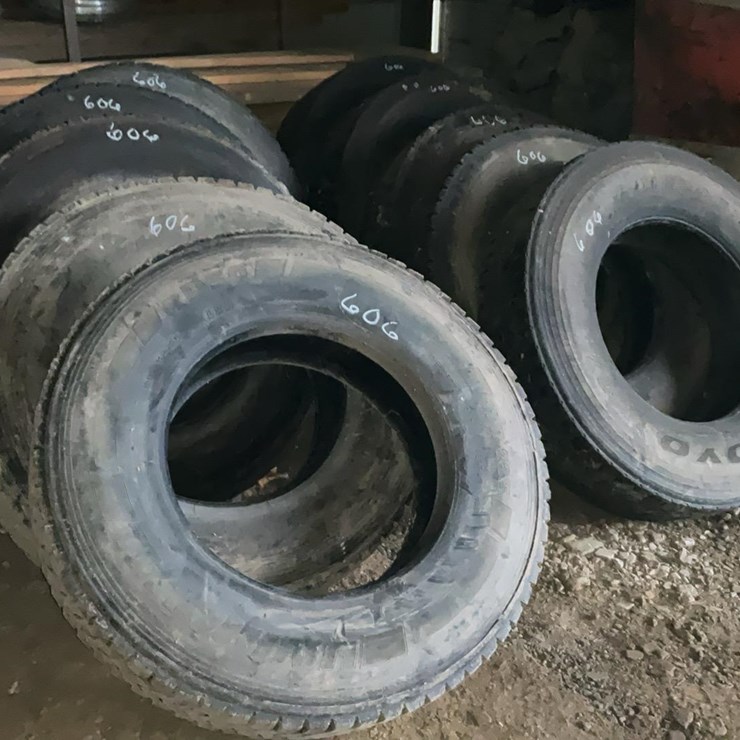 #606 • Truck Tires