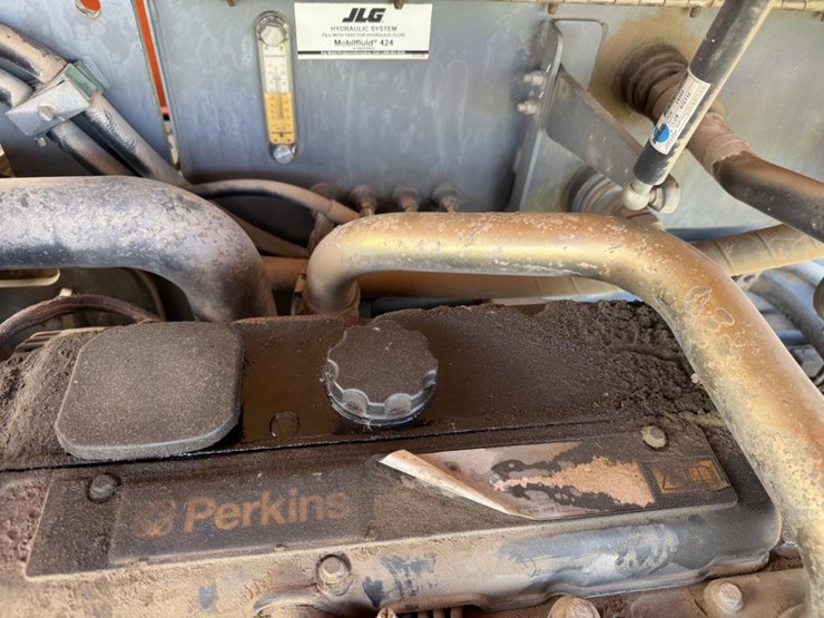 2006-jlg-g6-42a-image-37