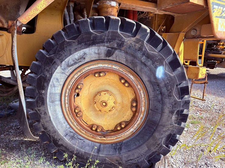 1985-caterpillar-773b-image-34