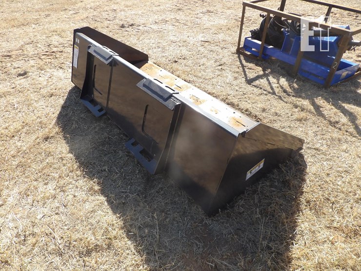 wolverine-80"-bucket-image-2