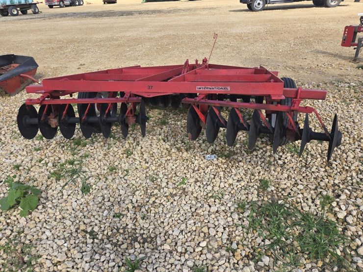 #5822-•-ih-37-8'-disk-image-4