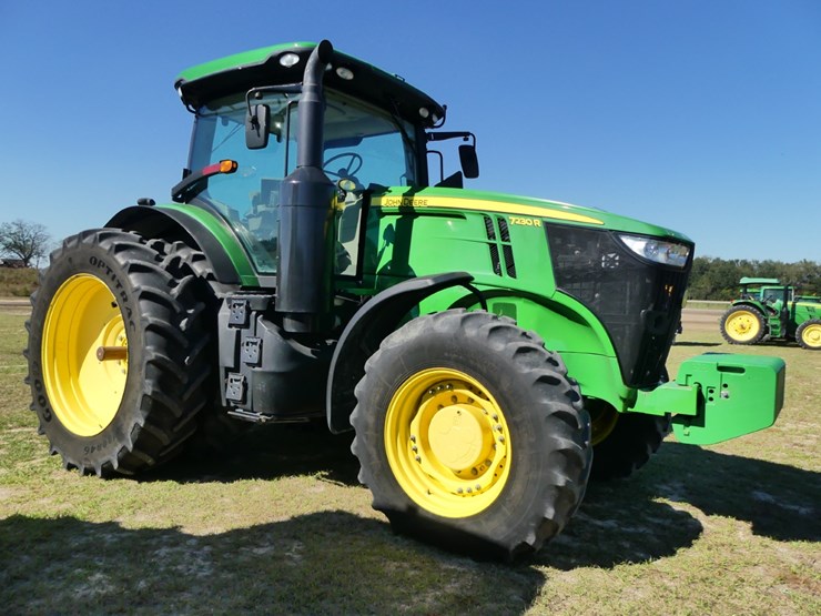 2020-john-deere-7230r-image-1