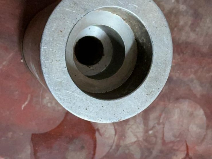 #109-•-dewalt-1/2”-electric-drill-and-bits-image-19