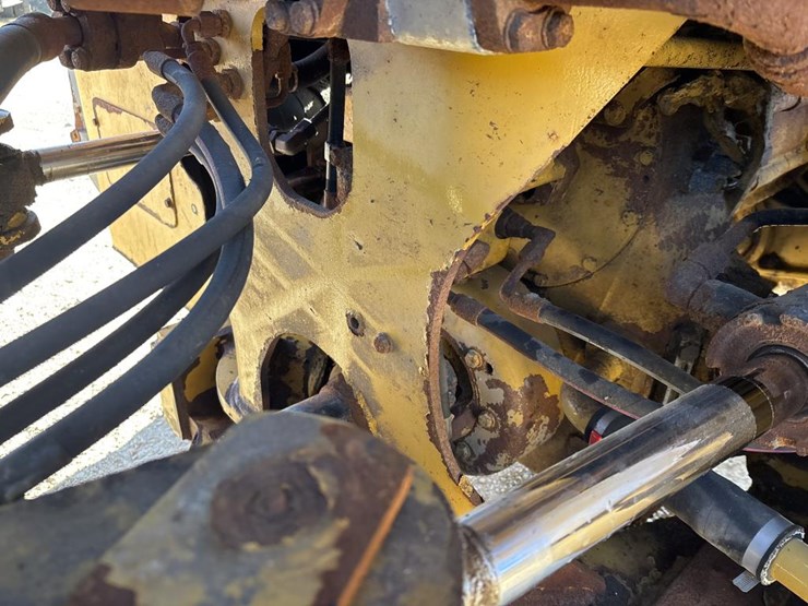 caterpillar-950k-image-31