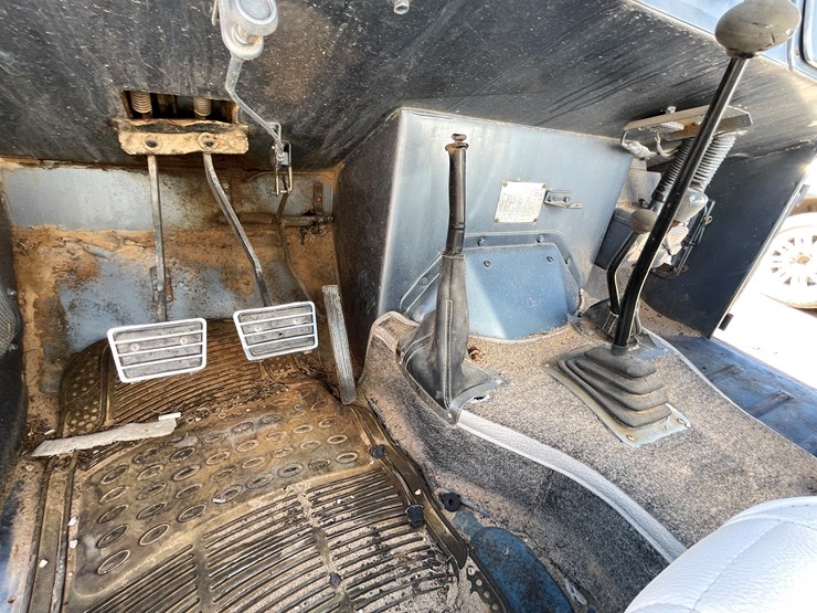 1965-nissan-patrol-image-20