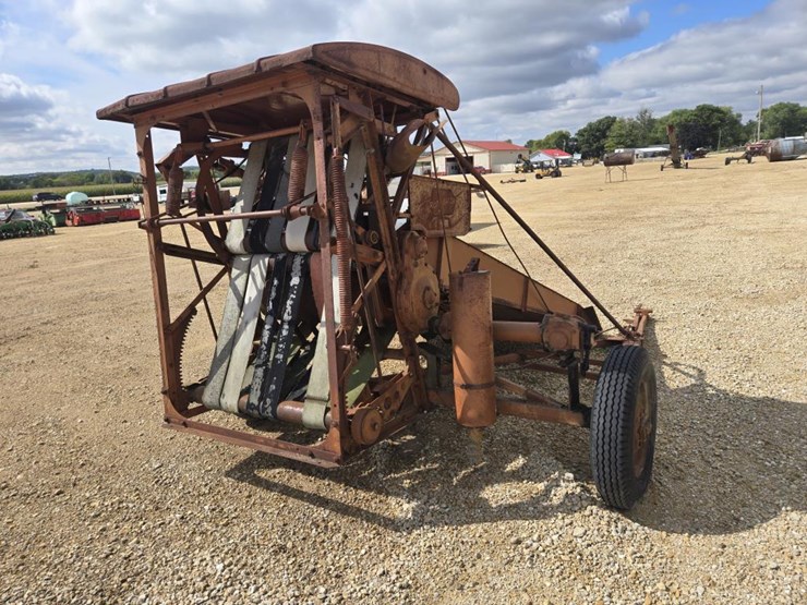 #5829-•-ac-round-baler---**parts-only**-image-6