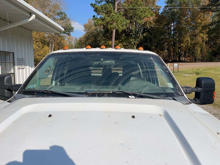 2012-ford-f350-image-19