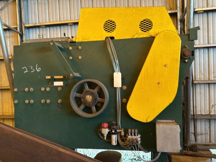 #236-•-edger-image-1