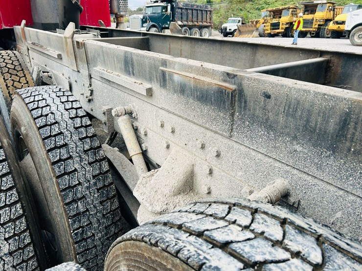 kenworth-t800-image-107