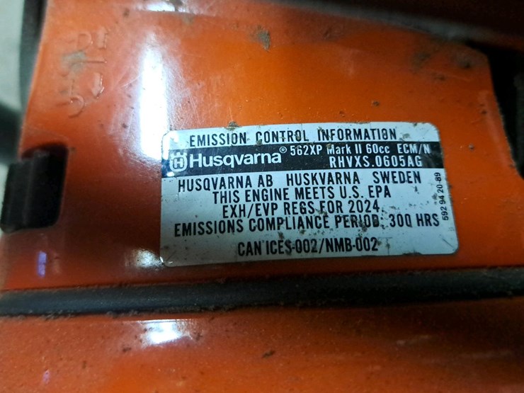 #107-•-husqvarna-562-xp-chainsaw-image-7