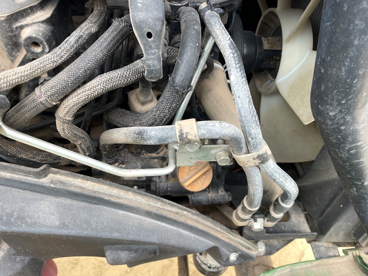 john-deere-3032e-image-68