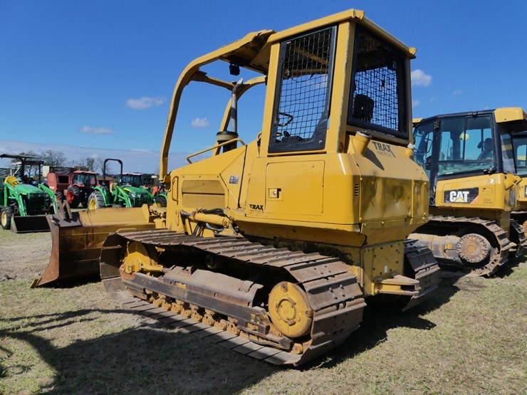 2004-caterpillar-d5g-image-4