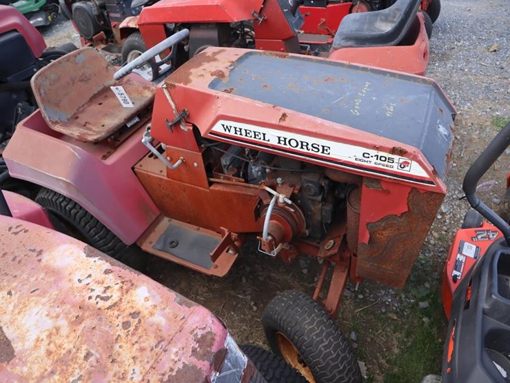 wheel-horse-lawn-&-garden-tractor-image-2