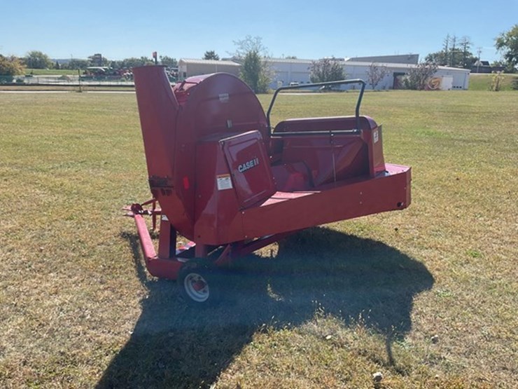 2012-case-ih-600-image-2