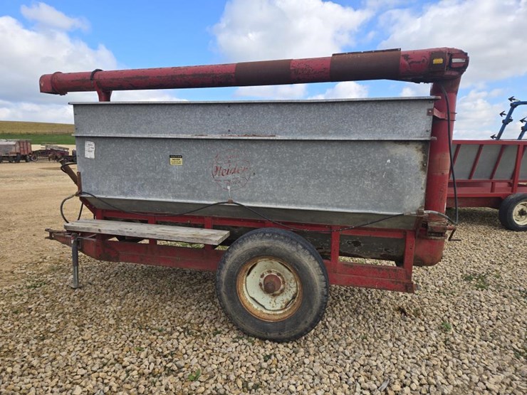 #5823-•-heider-4-ton-auger-wagon-image-5