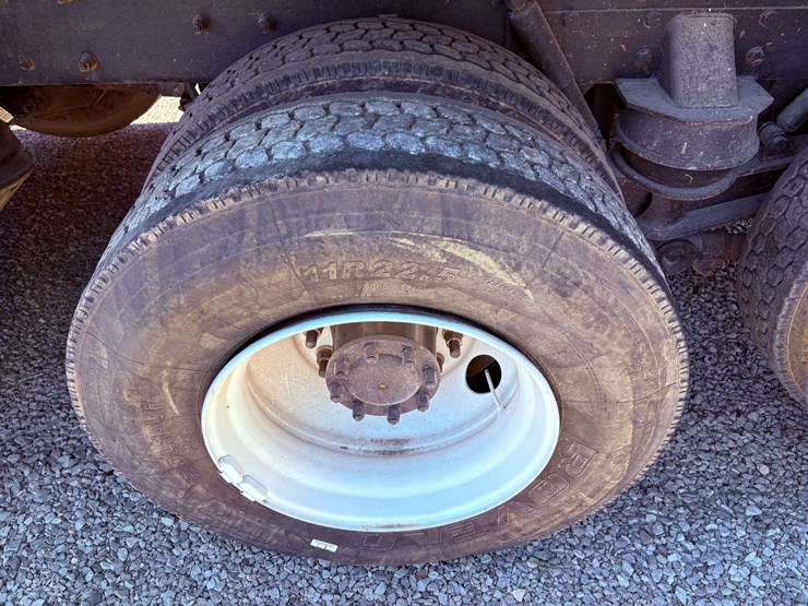 2007-kenworth-t800-image-7