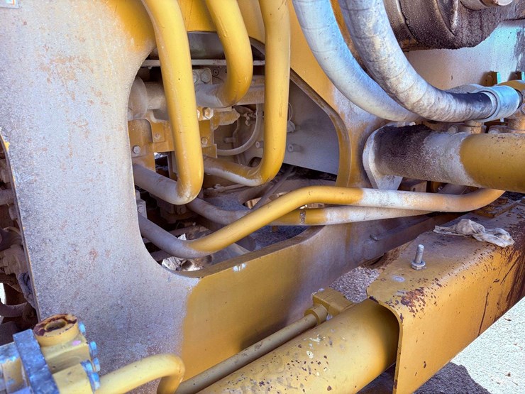 2001-caterpillar-988g-image-40