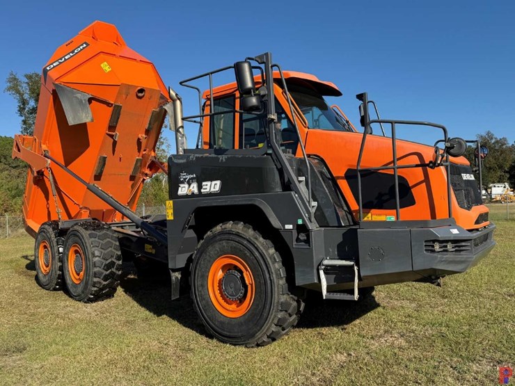 2023-develon-da30-5-image-1