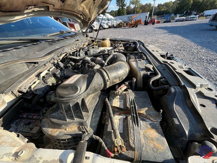 2017-ford-f550-xl-image-60