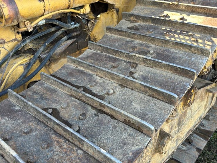 1989-caterpillar-d4h-image-10