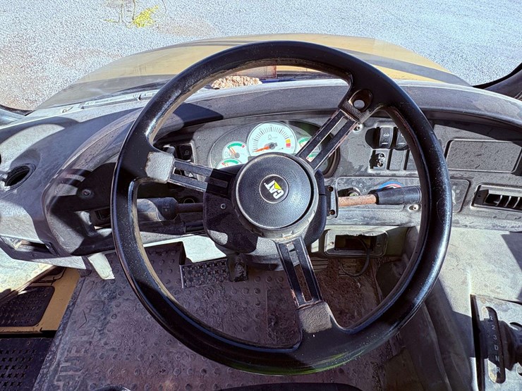 2007-caterpillar-740-image-47