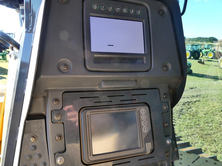 deere-750k-lgp-image-18