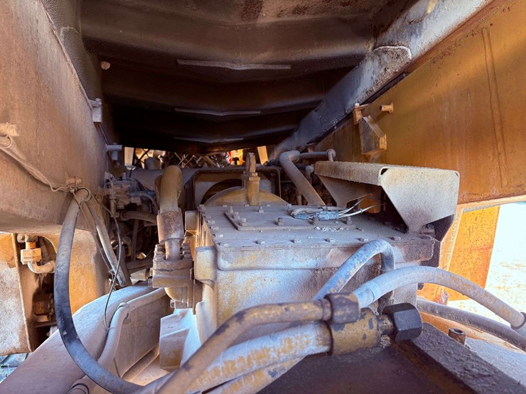 1985-caterpillar-773b-image-25