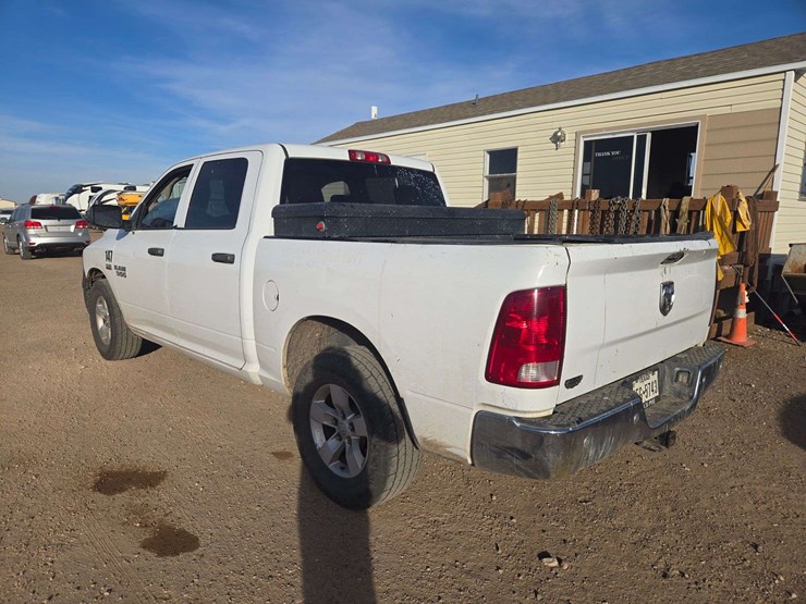 2015-ram-1500-tradesman-image-4