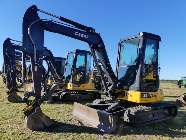 2024-john-deere-24-image-1