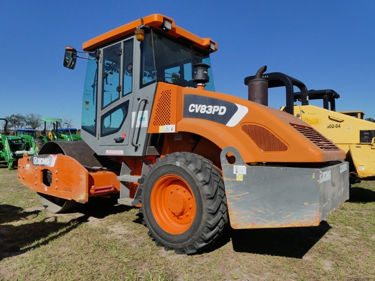 2018-xcmg-cv83pd-image-5